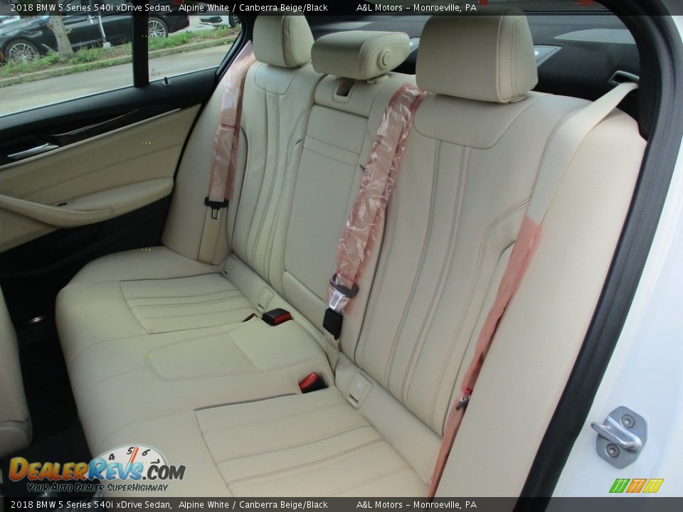 2018 BMW 5 Series 540i xDrive Sedan Alpine White / Canberra Beige/Black Photo #13