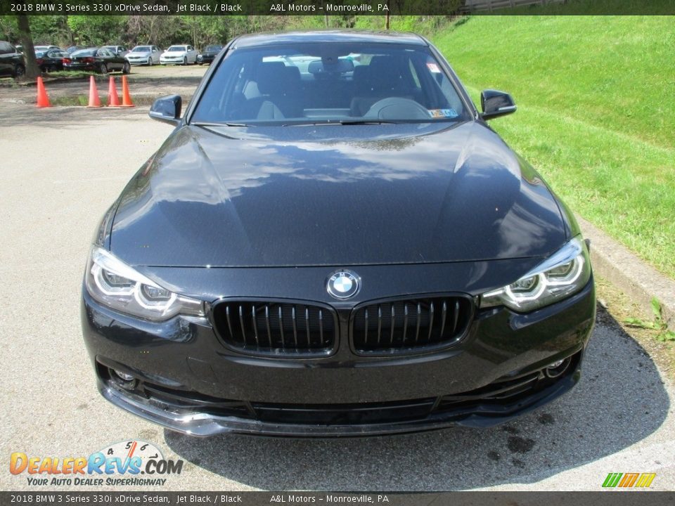 2018 BMW 3 Series 330i xDrive Sedan Jet Black / Black Photo #9