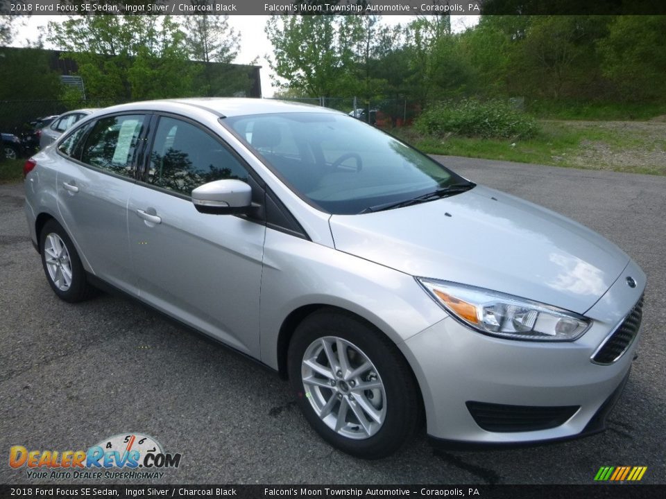 2018 Ford Focus SE Sedan Ingot Silver / Charcoal Black Photo #3