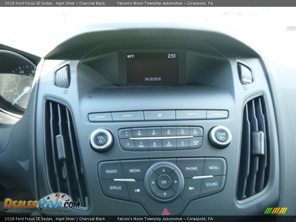 2018 Ford Focus SE Sedan Ingot Silver / Charcoal Black Photo #13