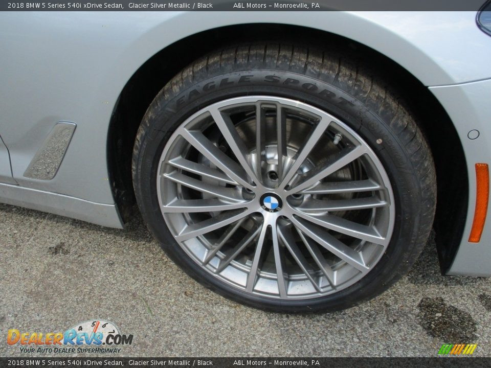 2018 BMW 5 Series 540i xDrive Sedan Glacier Silver Metallic / Black Photo #9