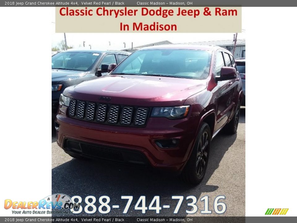 2018 Jeep Grand Cherokee Altitude 4x4 Velvet Red Pearl / Black Photo #1