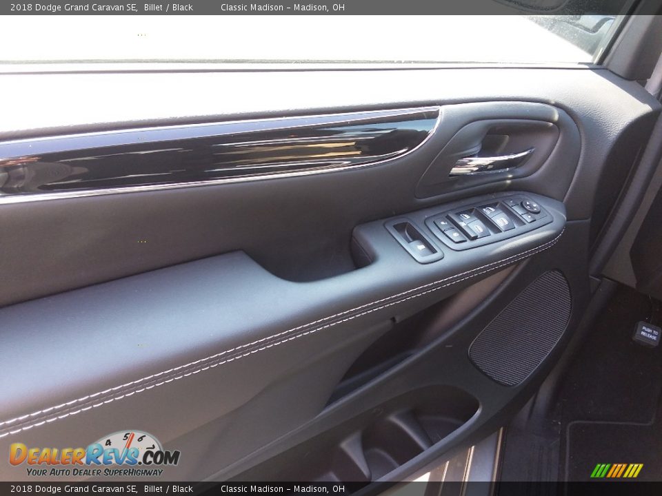 2018 Dodge Grand Caravan SE Billet / Black Photo #2