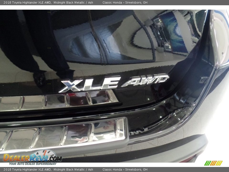 2018 Toyota Highlander XLE AWD Midnight Black Metallic / Ash Photo #9