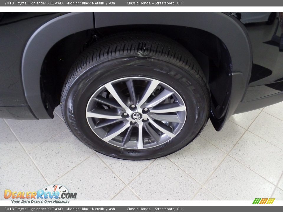 2018 Toyota Highlander XLE AWD Midnight Black Metallic / Ash Photo #12