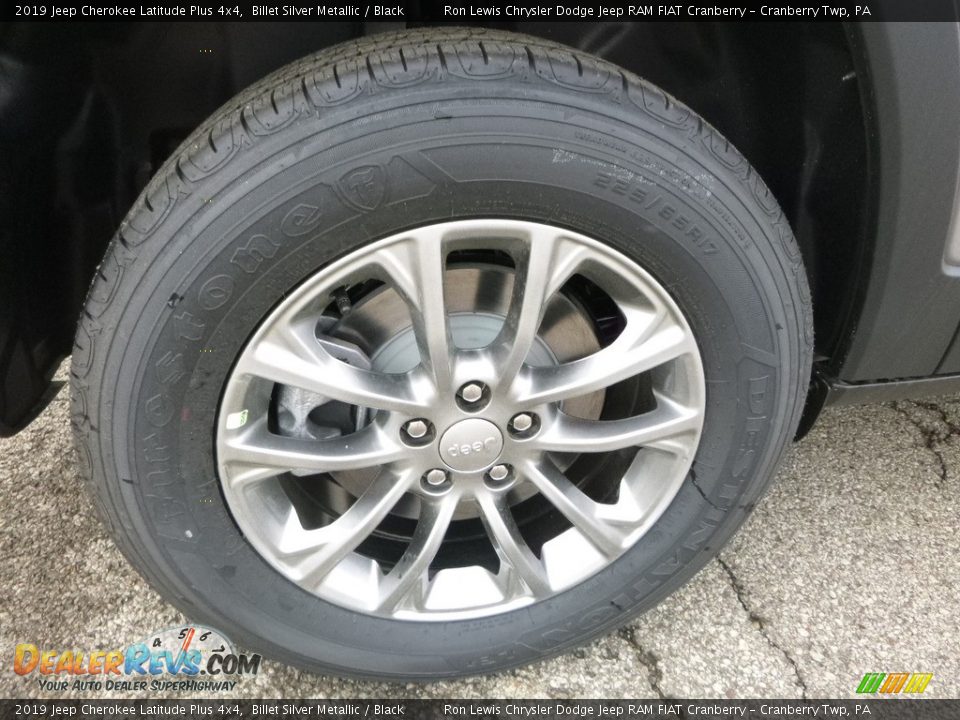2019 Jeep Cherokee Latitude Plus 4x4 Billet Silver Metallic / Black Photo #12
