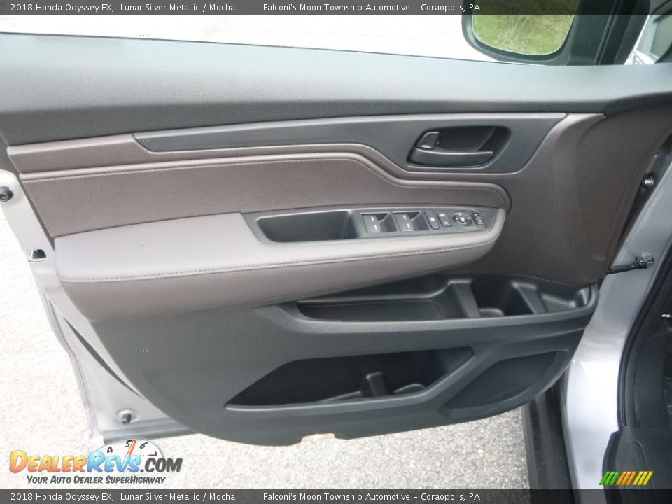 2018 Honda Odyssey EX Lunar Silver Metallic / Mocha Photo #12