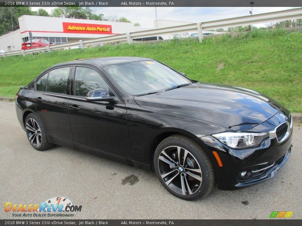 2018 BMW 3 Series 330i xDrive Sedan Jet Black / Black Photo #1