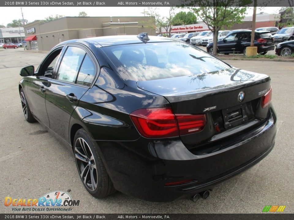 2018 BMW 3 Series 330i xDrive Sedan Jet Black / Black Photo #5