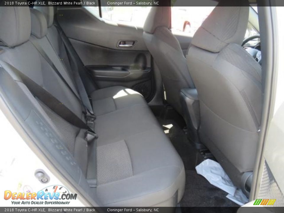 2018 Toyota C-HR XLE Blizzard White Pearl / Black Photo #23