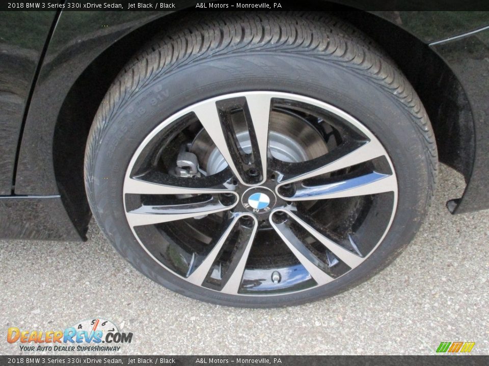 2018 BMW 3 Series 330i xDrive Sedan Jet Black / Black Photo #6