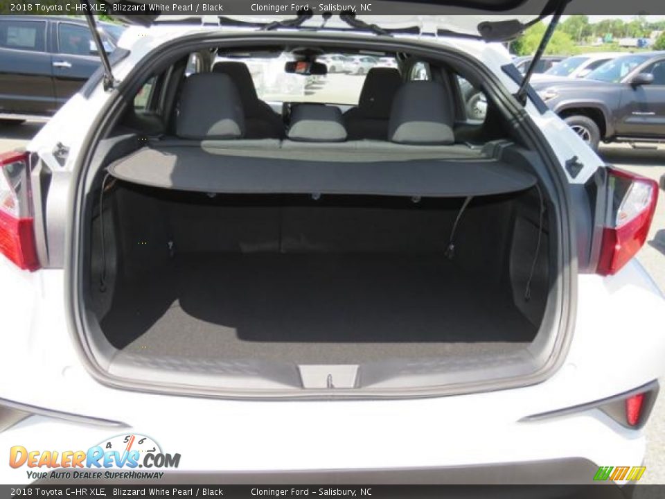 2018 Toyota C-HR XLE Blizzard White Pearl / Black Photo #25