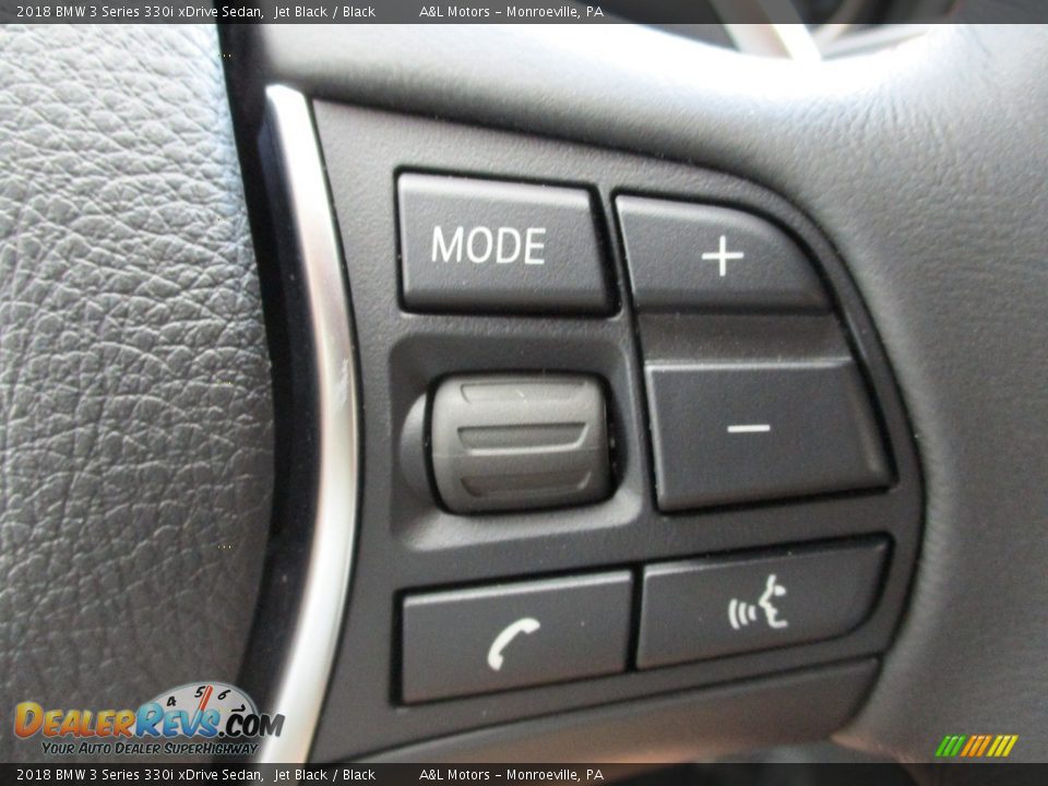 2018 BMW 3 Series 330i xDrive Sedan Jet Black / Black Photo #18