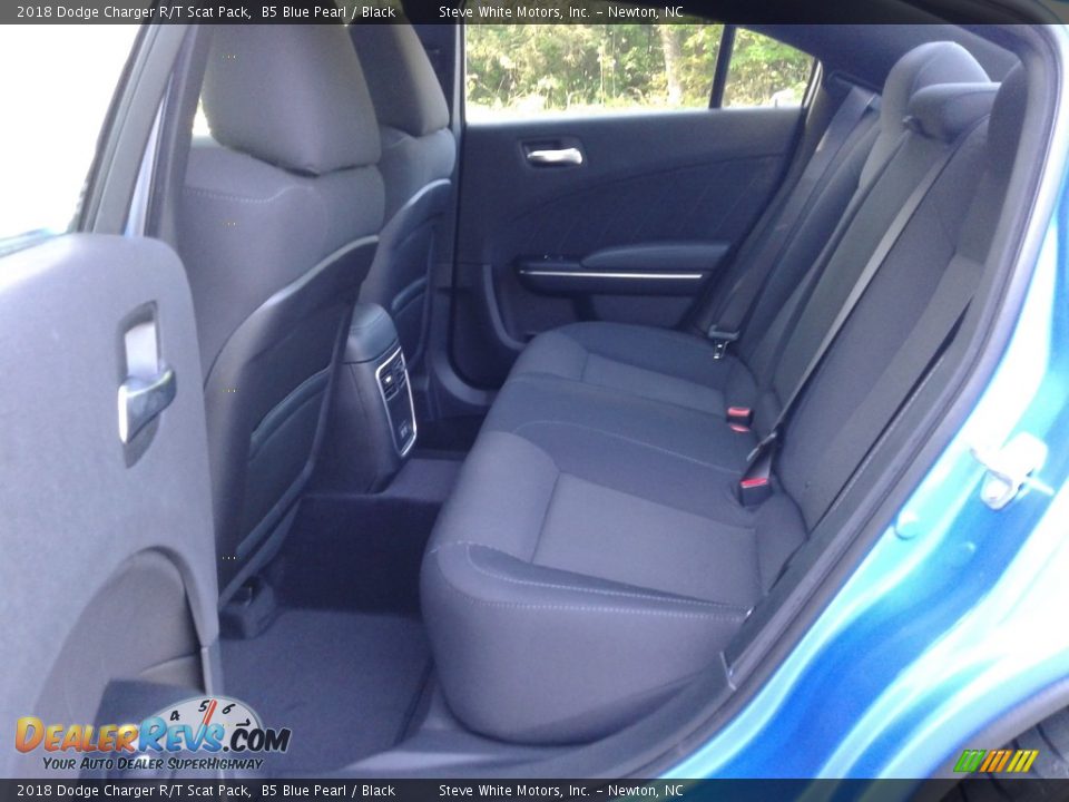 2018 Dodge Charger R/T Scat Pack B5 Blue Pearl / Black Photo #11