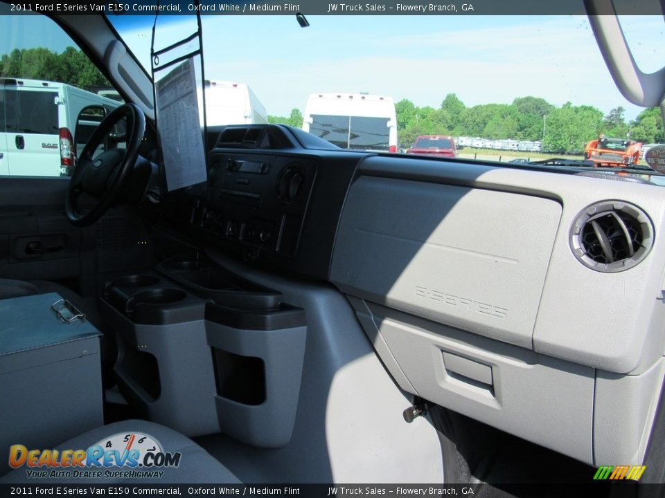 2011 Ford E Series Van E150 Commercial Oxford White / Medium Flint Photo #22