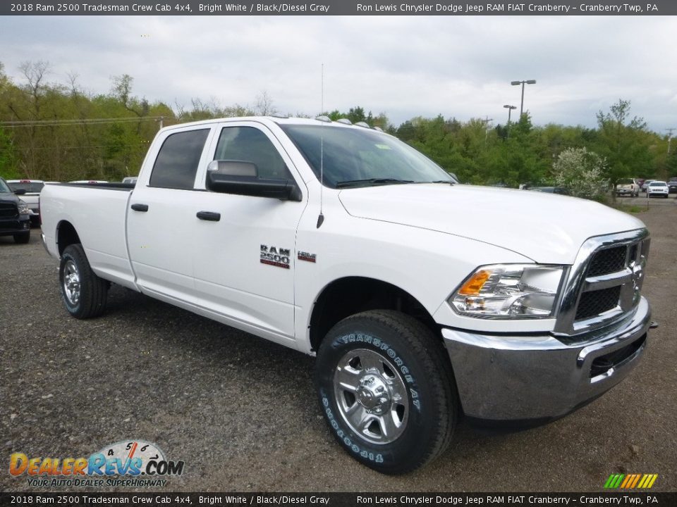 2018 Ram 2500 Tradesman Crew Cab 4x4 Bright White / Black/Diesel Gray Photo #7