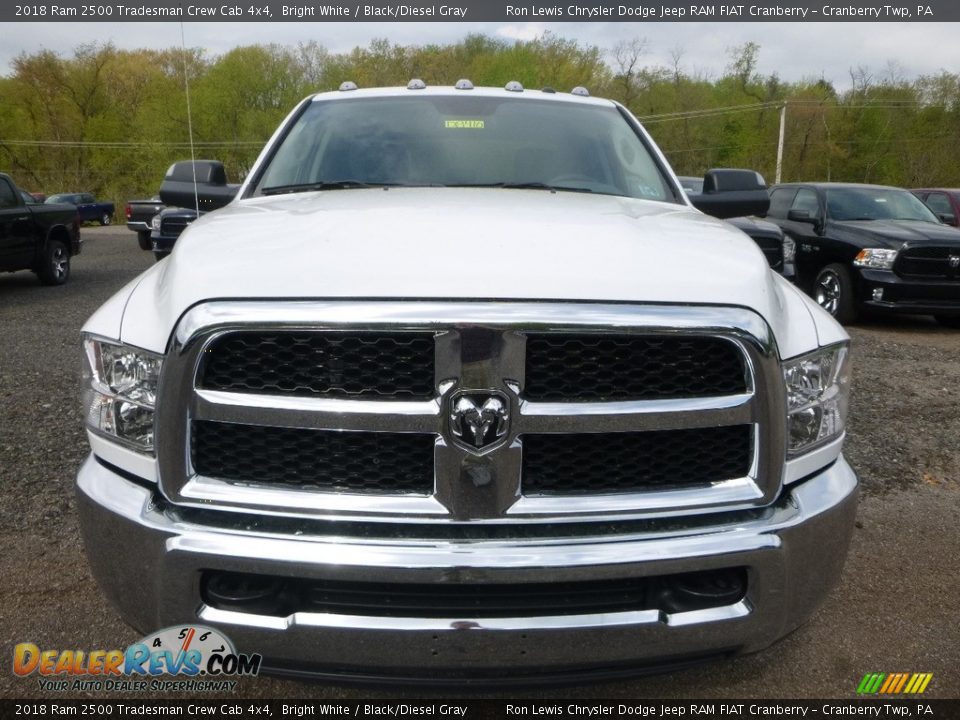 2018 Ram 2500 Tradesman Crew Cab 4x4 Bright White / Black/Diesel Gray Photo #8