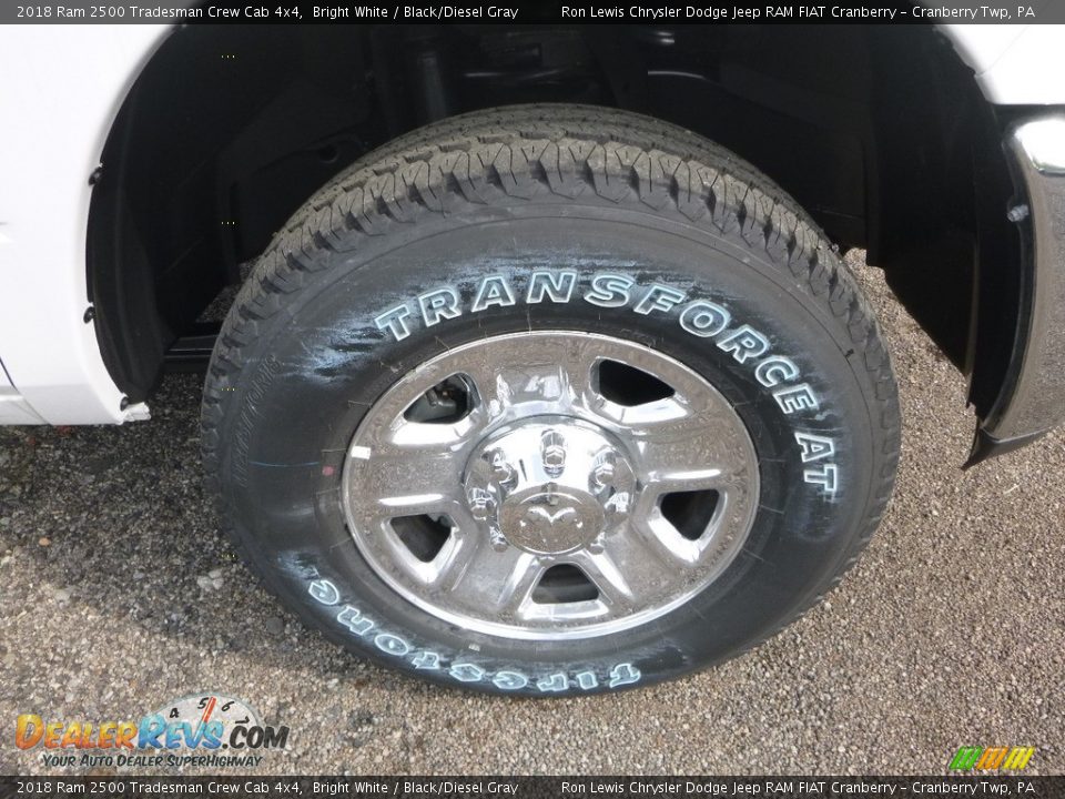 2018 Ram 2500 Tradesman Crew Cab 4x4 Bright White / Black/Diesel Gray Photo #9