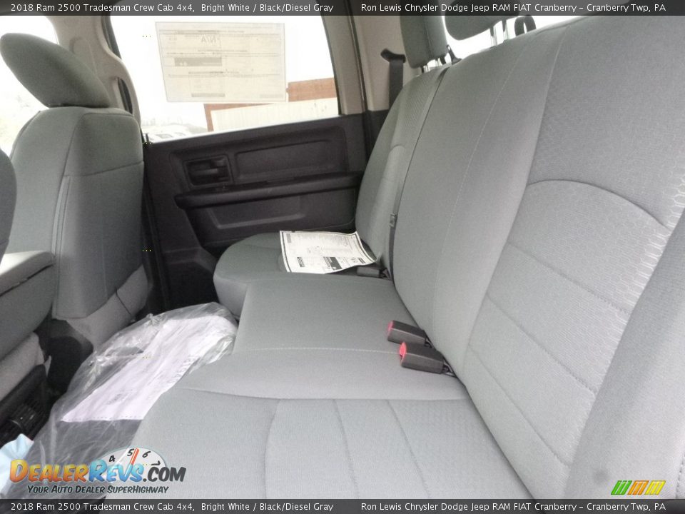 2018 Ram 2500 Tradesman Crew Cab 4x4 Bright White / Black/Diesel Gray Photo #12