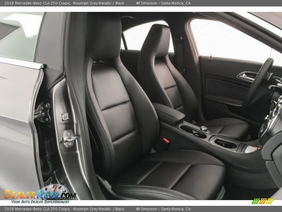 2018 Mercedes-Benz CLA 250 Coupe Mountain Grey Metallic / Black Photo #2