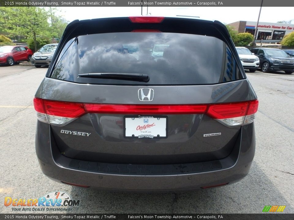 2015 Honda Odyssey Touring Smoky Topaz Metallic / Truffle Photo #4