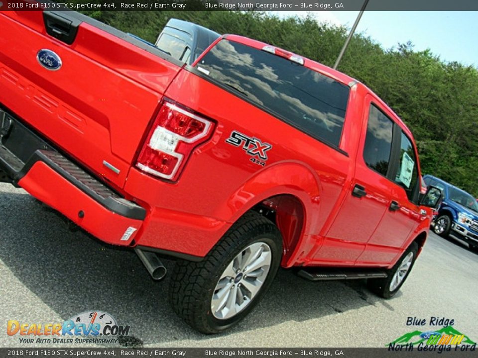 2018 Ford F150 STX SuperCrew 4x4 Race Red / Earth Gray Photo #31