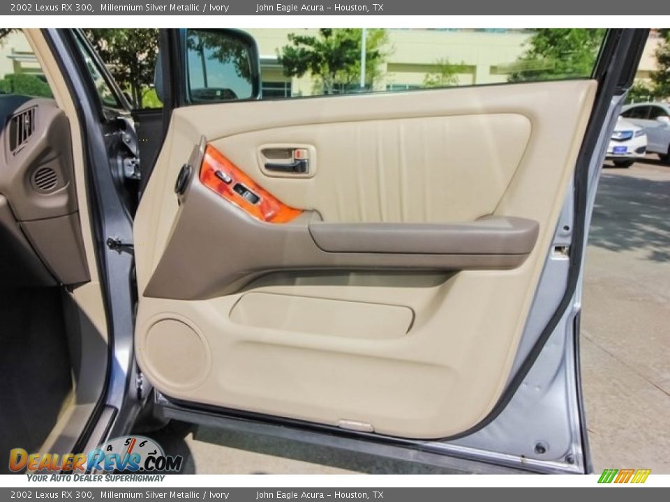 2002 Lexus RX 300 Millennium Silver Metallic / Ivory Photo #24