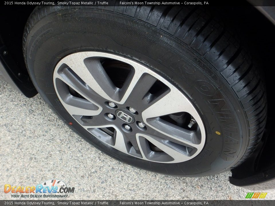 2015 Honda Odyssey Touring Smoky Topaz Metallic / Truffle Photo #10