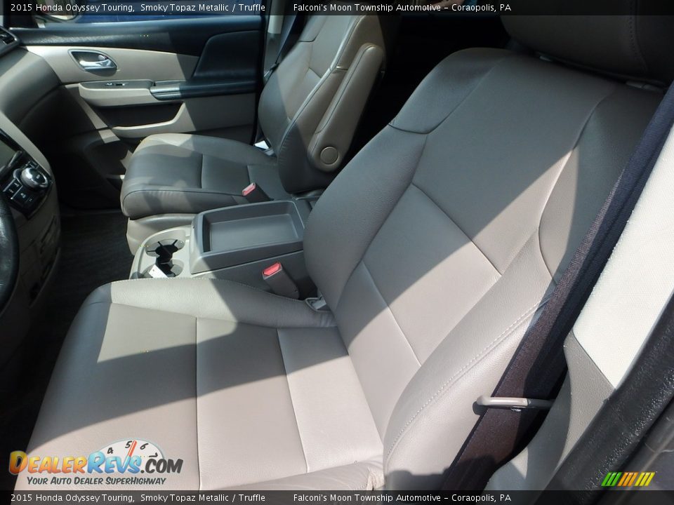 2015 Honda Odyssey Touring Smoky Topaz Metallic / Truffle Photo #15