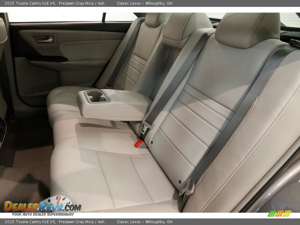 2015 Toyota Camry XLE V6 Predawn Gray Mica / Ash Photo #20