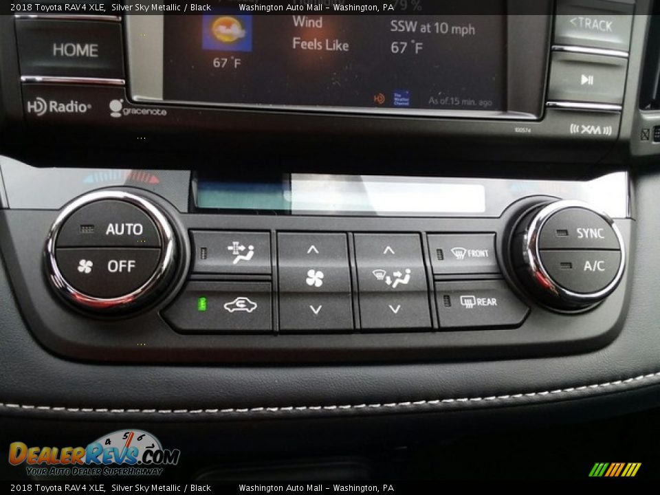 Controls of 2018 Toyota RAV4 XLE Photo #19