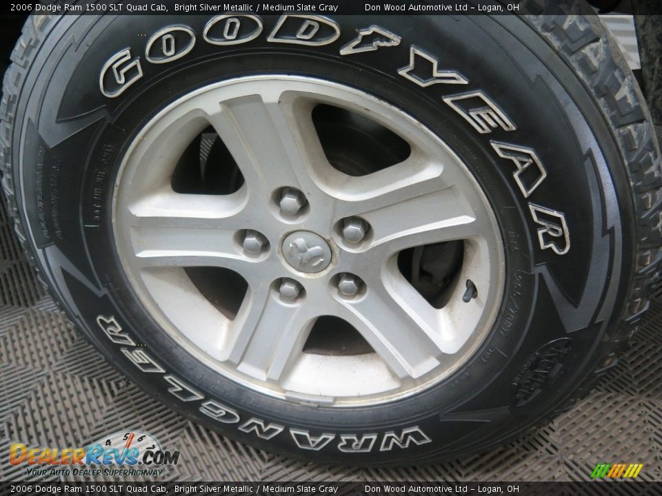 2006 Dodge Ram 1500 SLT Quad Cab Bright Silver Metallic / Medium Slate Gray Photo #21