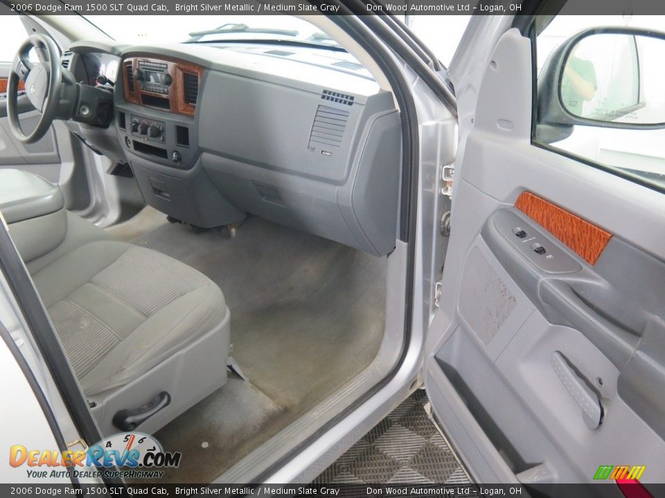 2006 Dodge Ram 1500 SLT Quad Cab Bright Silver Metallic / Medium Slate Gray Photo #27