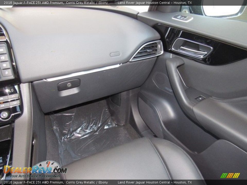 2018 Jaguar F-PACE 25t AWD Premium Corris Grey Metallic / Ebony Photo #15