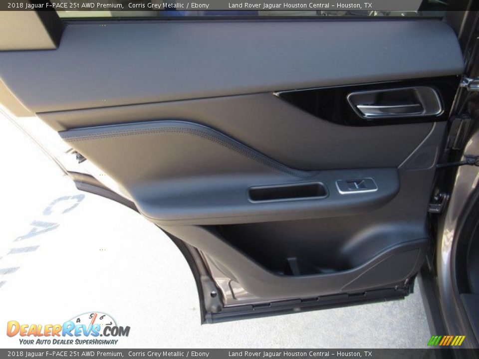 2018 Jaguar F-PACE 25t AWD Premium Corris Grey Metallic / Ebony Photo #23