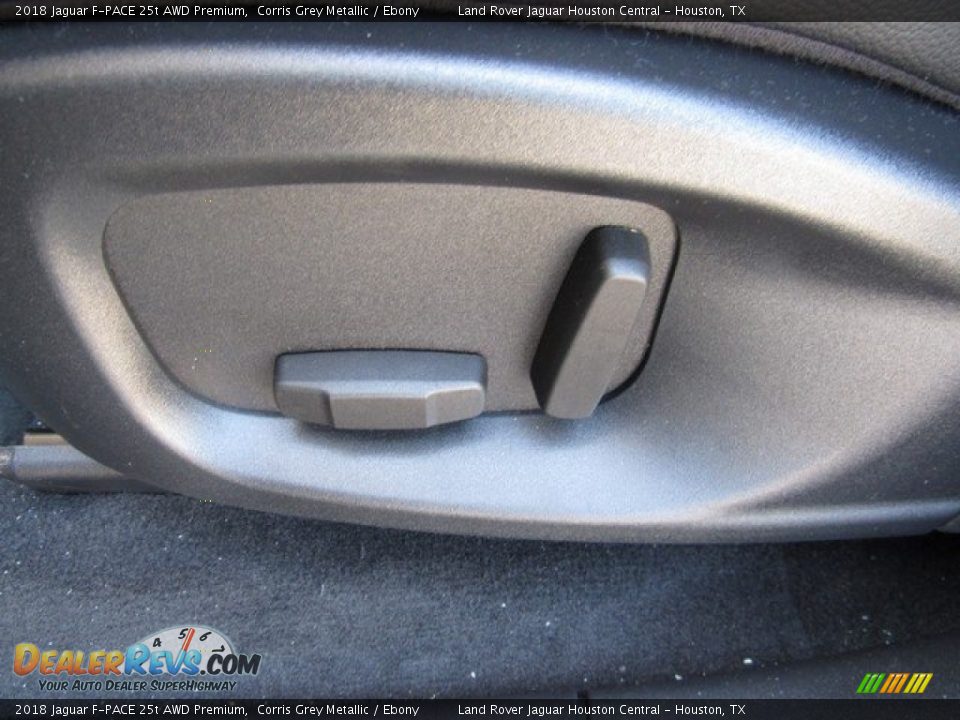 2018 Jaguar F-PACE 25t AWD Premium Corris Grey Metallic / Ebony Photo #27