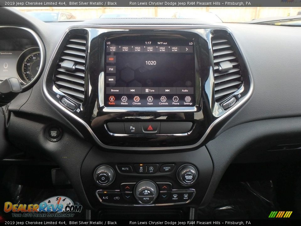 Controls of 2019 Jeep Cherokee Limited 4x4 Photo #15