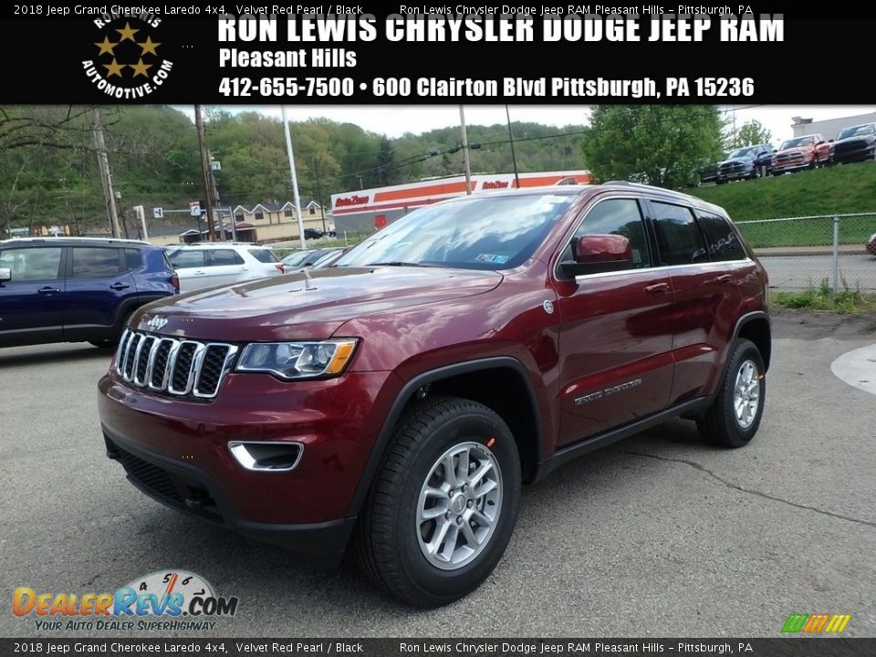 2018 Jeep Grand Cherokee Laredo 4x4 Velvet Red Pearl / Black Photo #1