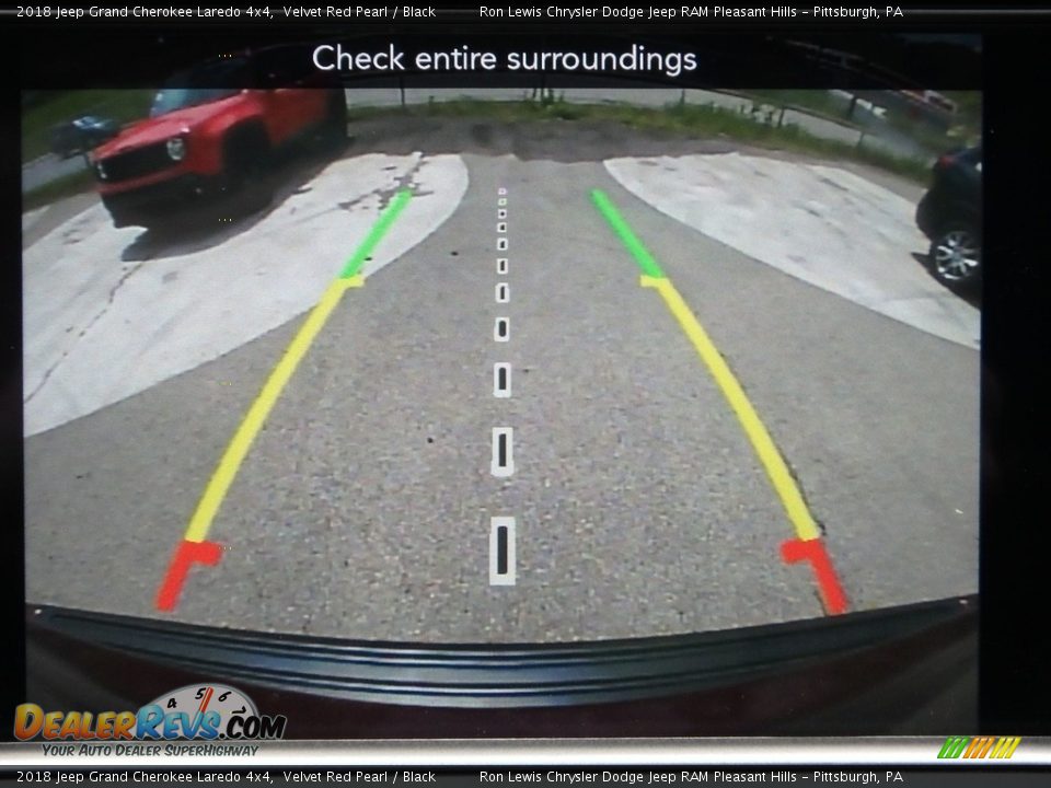 2018 Jeep Grand Cherokee Laredo 4x4 Velvet Red Pearl / Black Photo #17