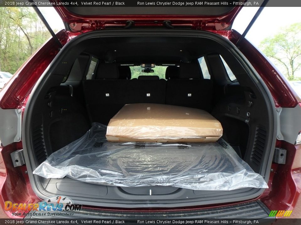 2018 Jeep Grand Cherokee Laredo 4x4 Velvet Red Pearl / Black Photo #20