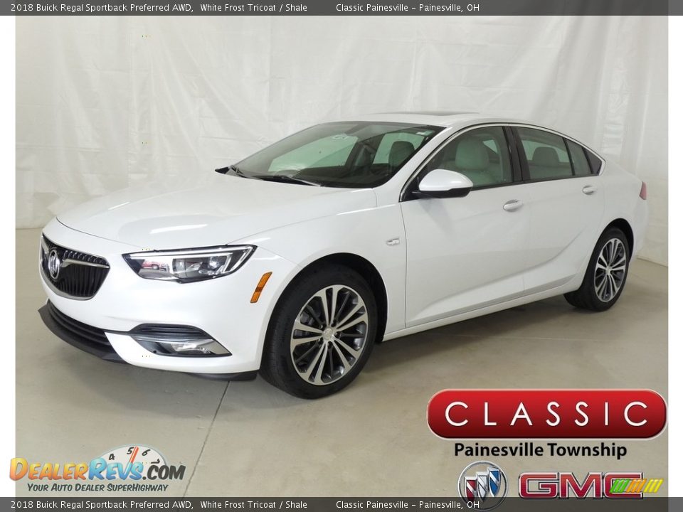 2018 Buick Regal Sportback Preferred AWD White Frost Tricoat / Shale Photo #1