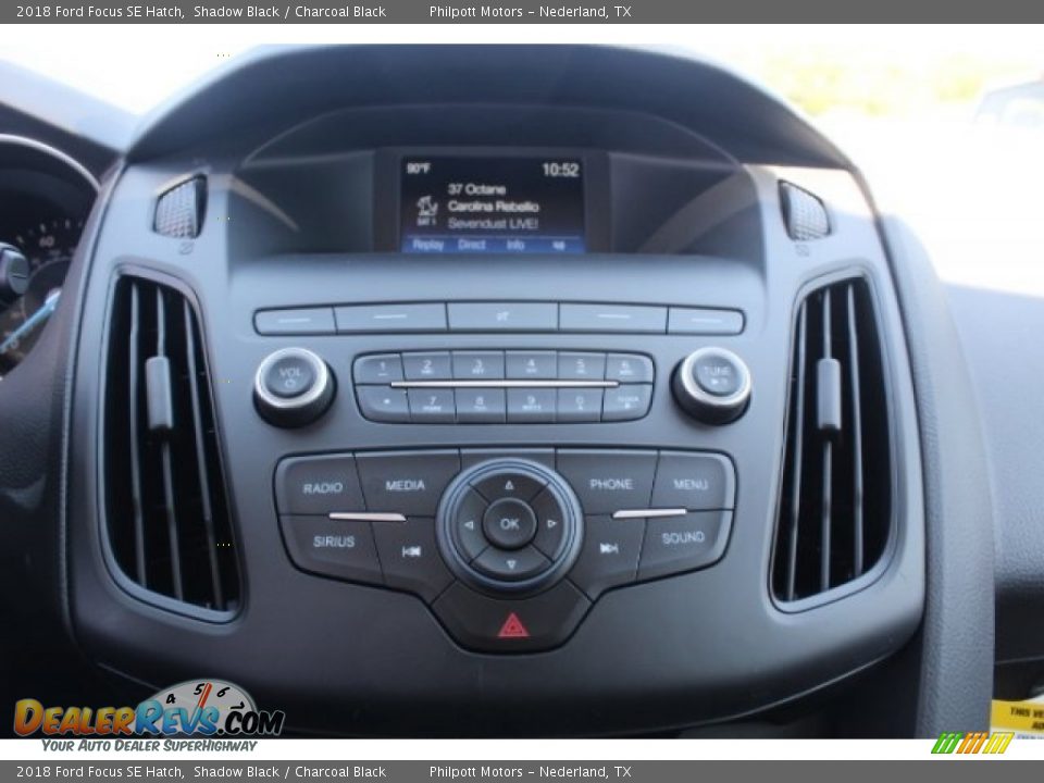 2018 Ford Focus SE Hatch Shadow Black / Charcoal Black Photo #17