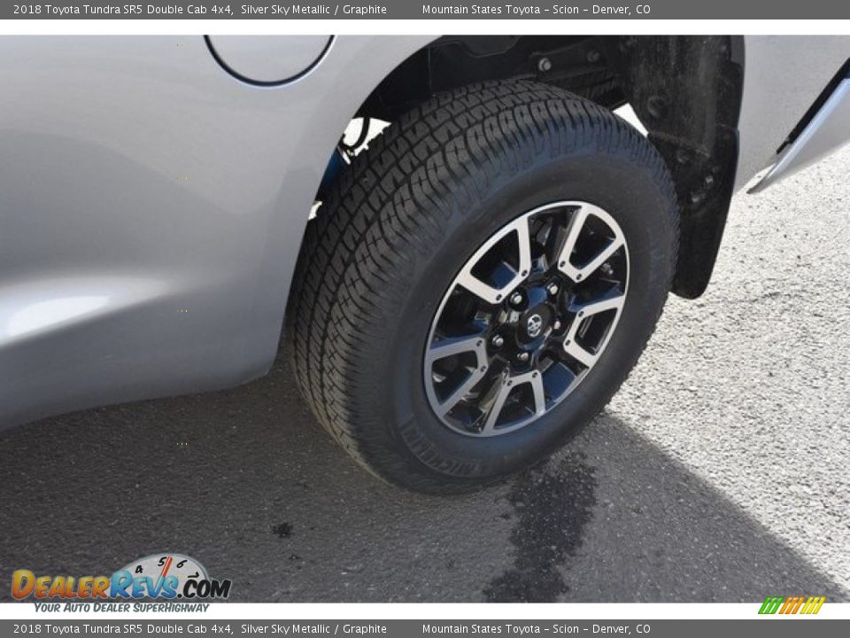 2018 Toyota Tundra SR5 Double Cab 4x4 Silver Sky Metallic / Graphite Photo #33