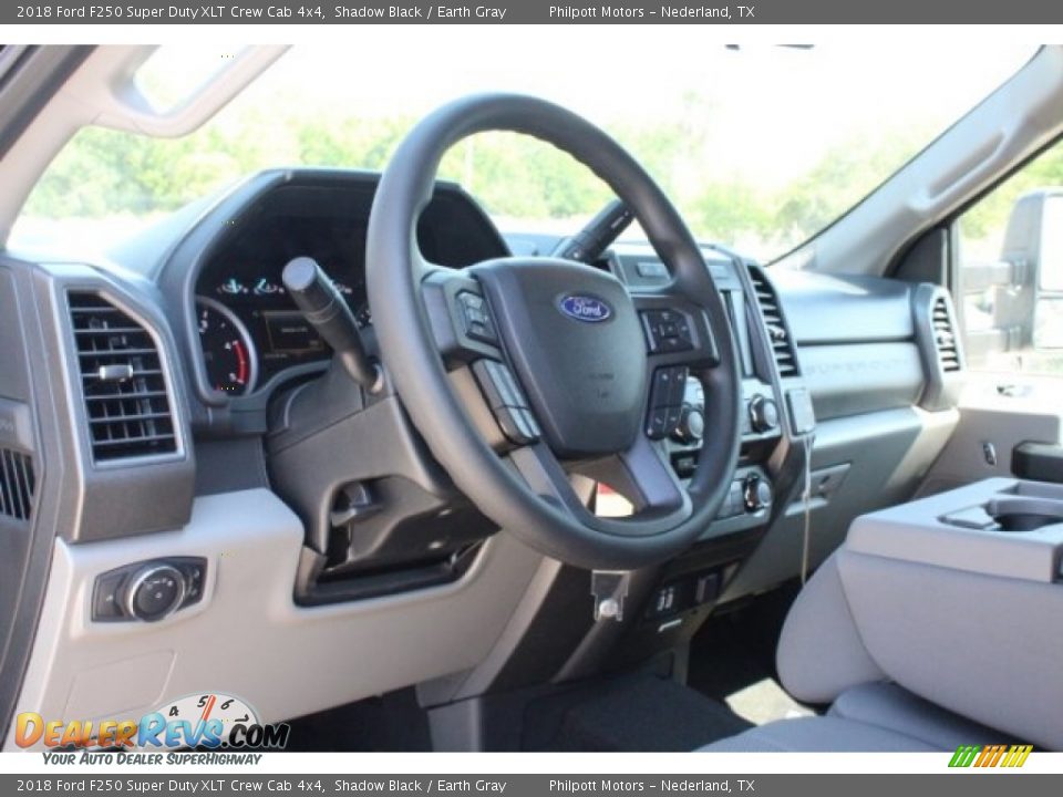 2018 Ford F250 Super Duty XLT Crew Cab 4x4 Shadow Black / Earth Gray Photo #13