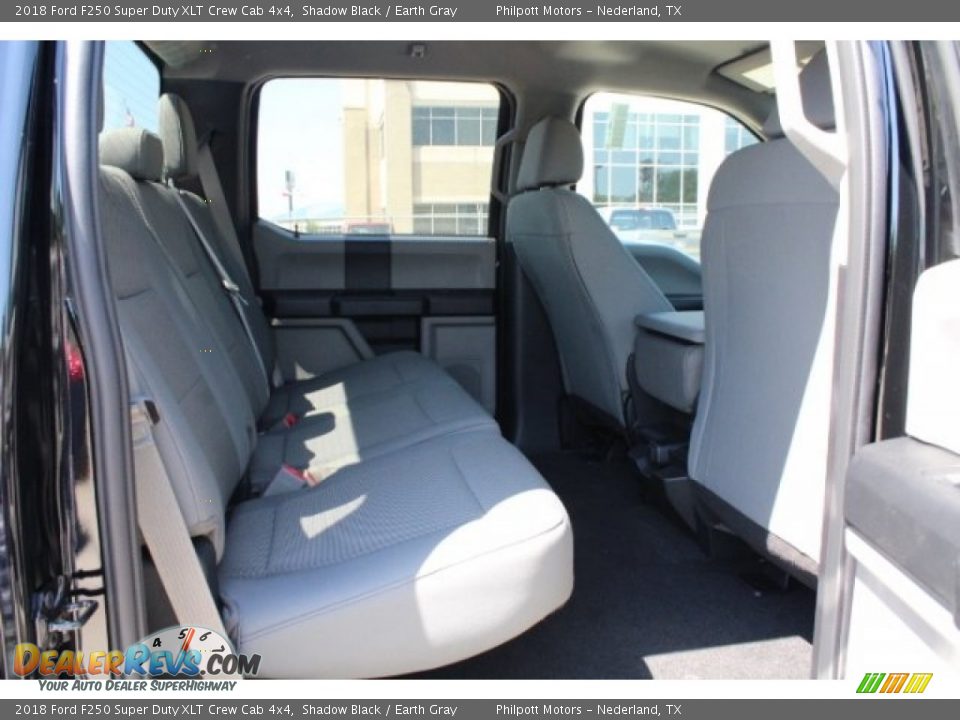 2018 Ford F250 Super Duty XLT Crew Cab 4x4 Shadow Black / Earth Gray Photo #28