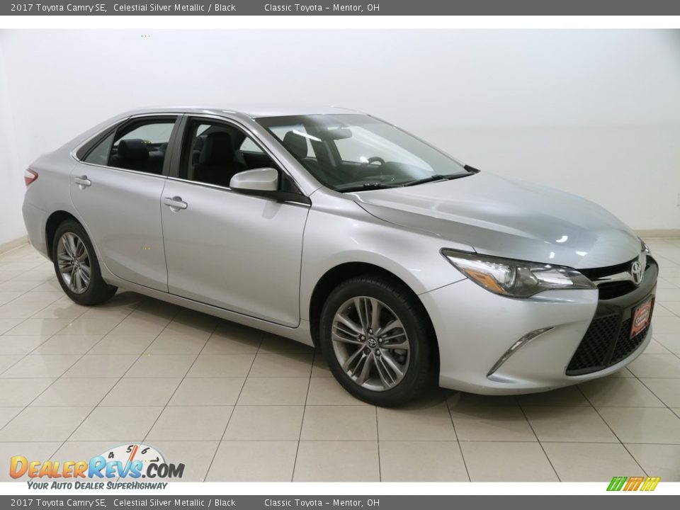 2017 Toyota Camry SE Celestial Silver Metallic / Black Photo #1