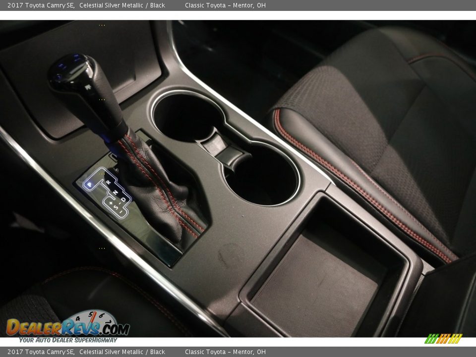 2017 Toyota Camry SE Celestial Silver Metallic / Black Photo #11