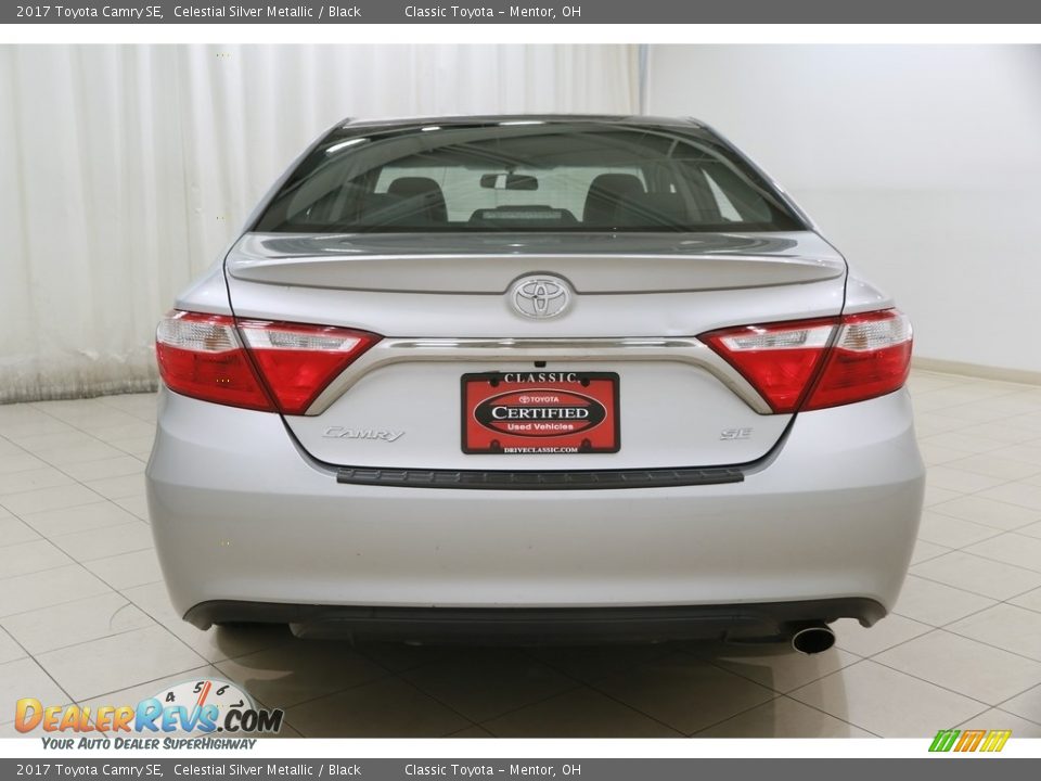 2017 Toyota Camry SE Celestial Silver Metallic / Black Photo #16