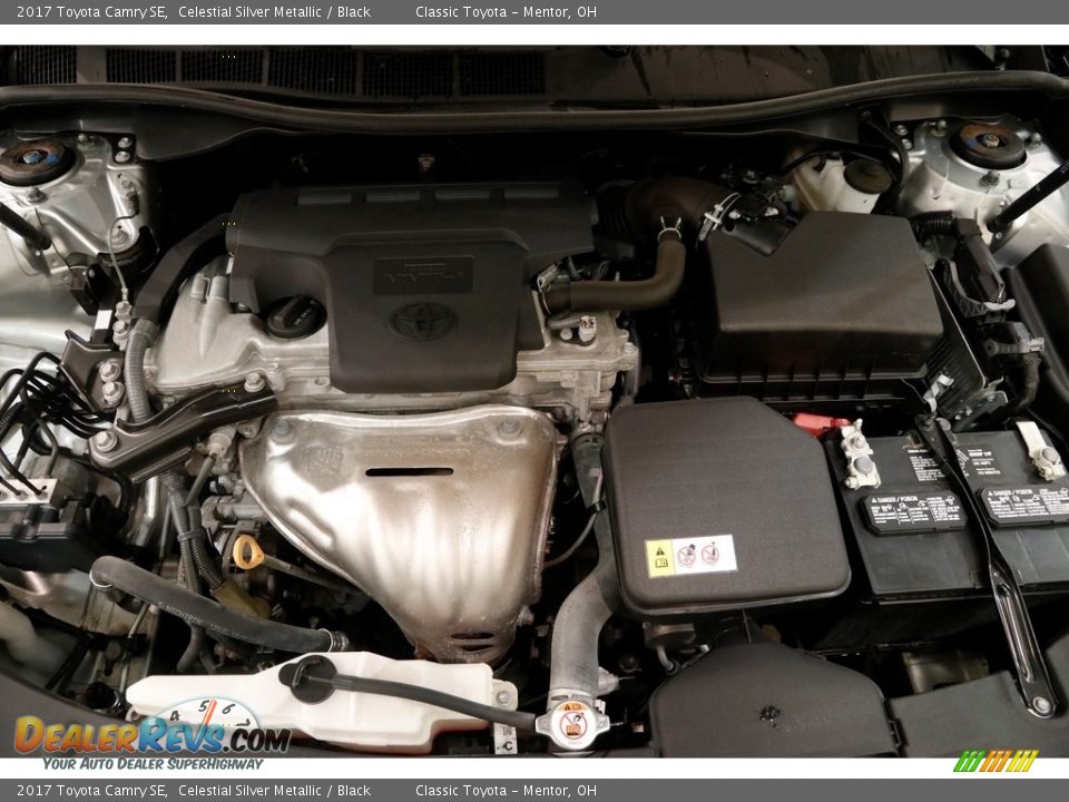 2017 Toyota Camry SE Celestial Silver Metallic / Black Photo #17