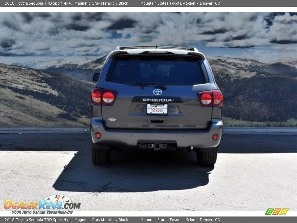 2018 Toyota Sequoia TRD Sport 4x4 Magnetic Gray Metallic / Black Photo #4